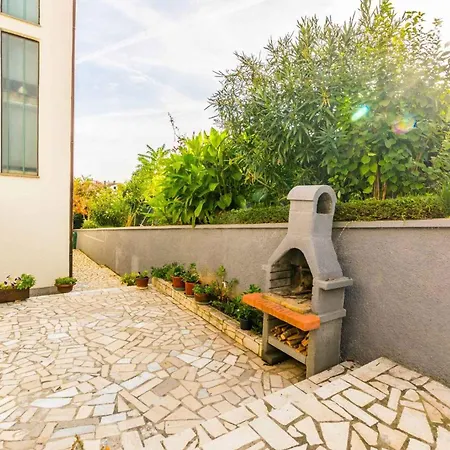 In - Istrien 53391 Apartamento Pula